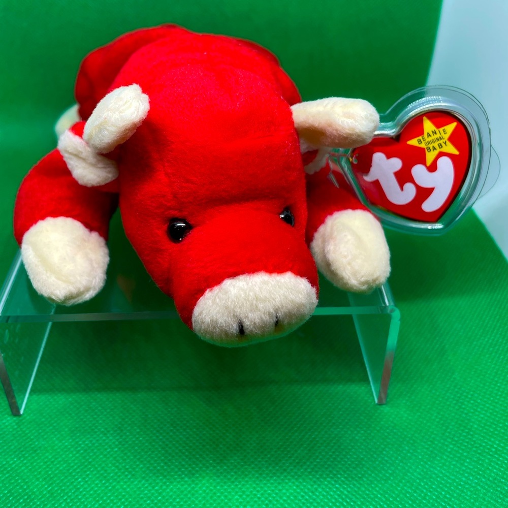 “SNORT” 1995 Ty Beanie Babies/Collectible/Retired/New w/tag